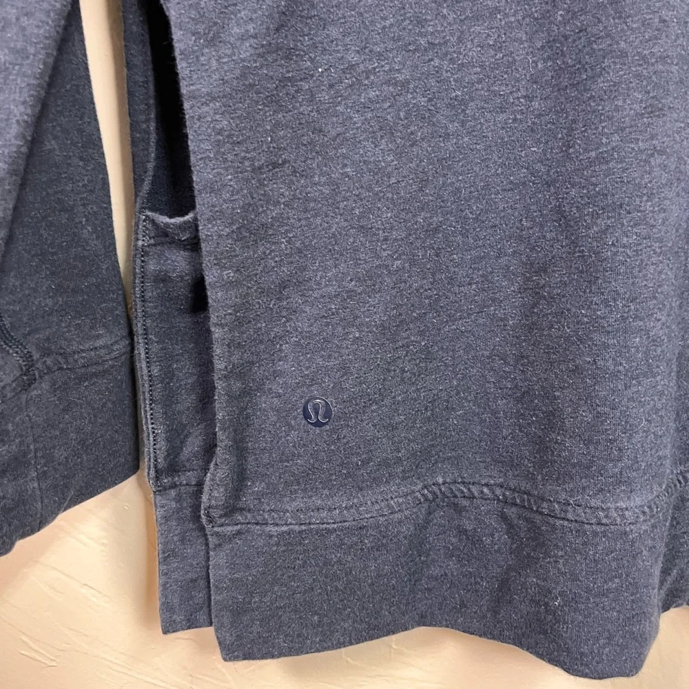 Lululemon Gray Cut Above Pullover Hoodie Size 6‎